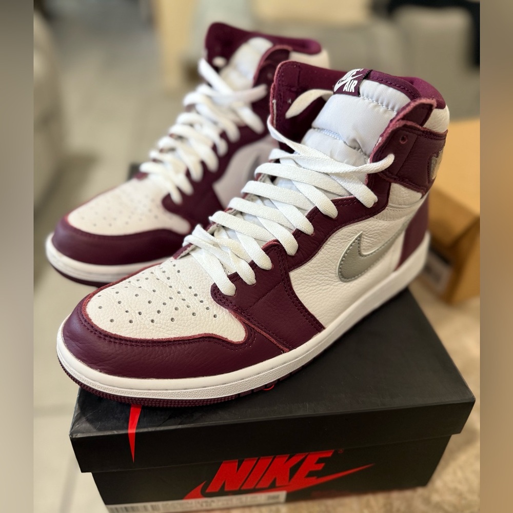 Nike Air Jordan 1 bordeax - Picture 6 of 10